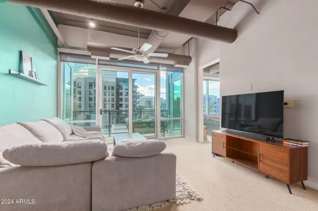 MLS: 6660961 Condo For Sale