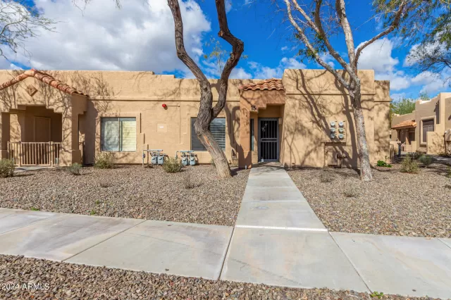 MLS: 6661191 Condo For Sale