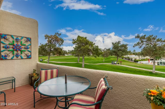 MLS: 6661250 Condo For Sale