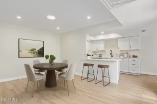 Photo #1: 6661423 Listing 