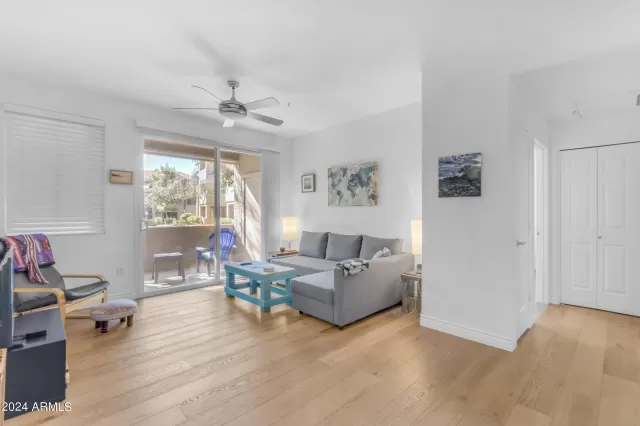 MLS: 6661537 Condo For Sale