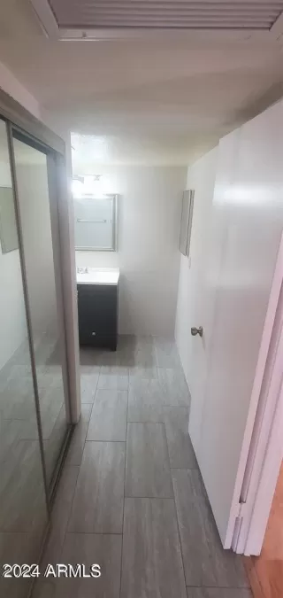 Photo #5: 6661581 Listing