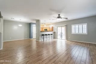 Photo #5: 6661667 Listing 