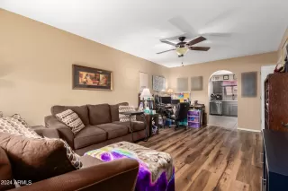 Photo #2: 6661681 Listing