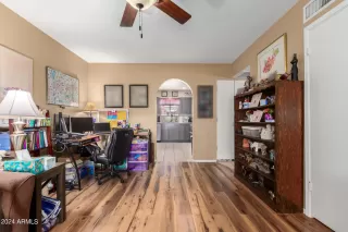 Photo #6: 6661681 Listing