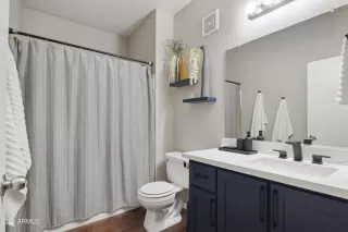 Photo #3: 6661697 Listing 