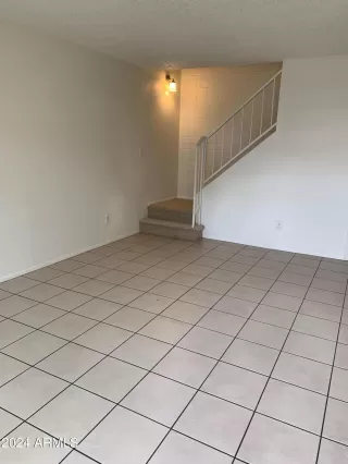 Photo #1: 6661791 Listing