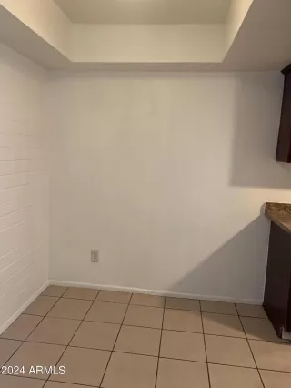 Photo #3: 6661791 Listing