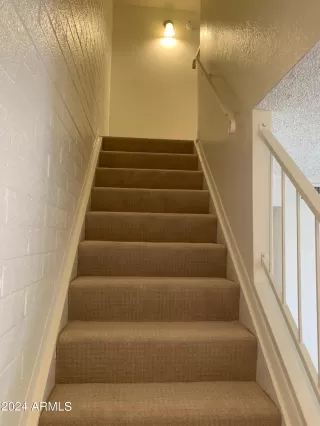 Photo #4: 6661791 Listing