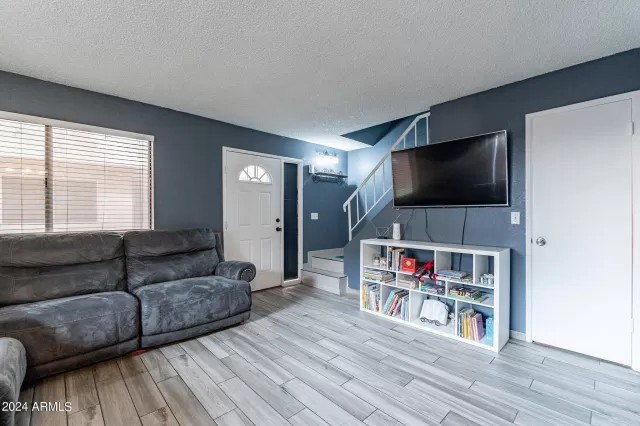 MLS: 6661822 Condo For Sale