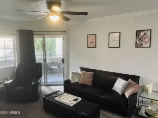 Photo #4: 6661883 Listing 