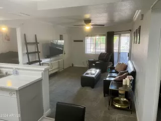 Photo #5: 6661883 Listing 