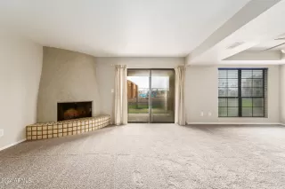 Photo #3: 6661891 Listing