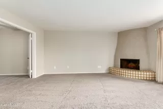 Photo #4: 6661891 Listing