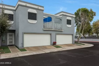 Photo #1: 6661991 Listing 