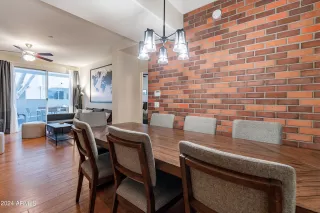 Photo #2: 6662022 Listing 