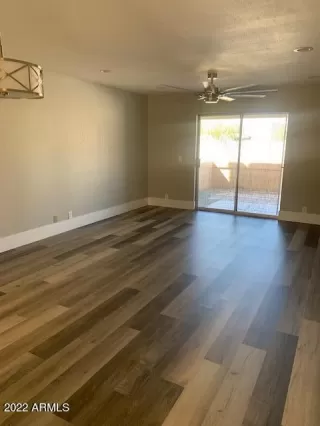 Photo #6: 6662164 Listing 