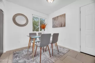 Photo #6: 6662177 Listing 