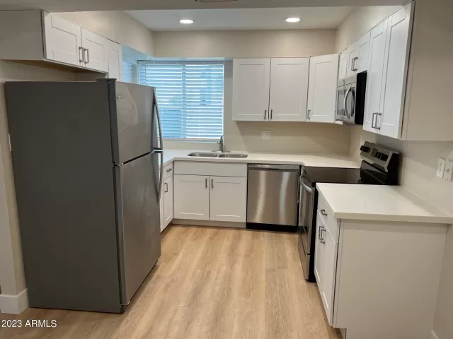 MLS: 6662206 Condo For Sale