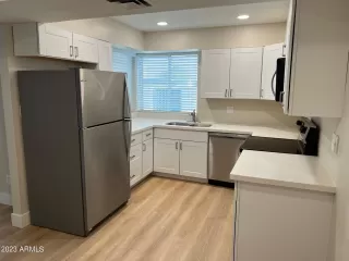 Photo #2: 6662206 Listing