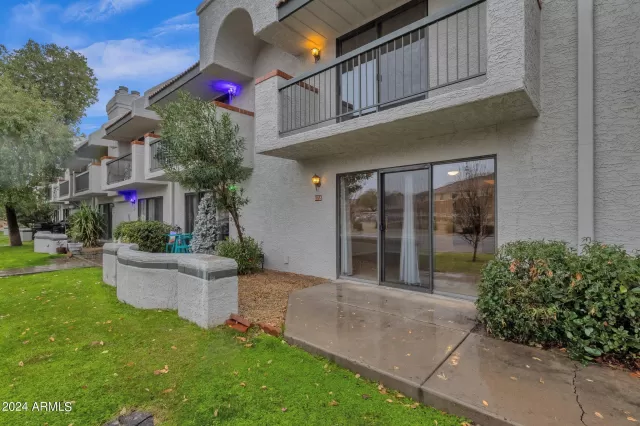 MLS: 6662287 Condo For Sale