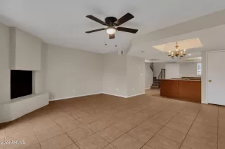 Photo #3: 6662287 Listing 