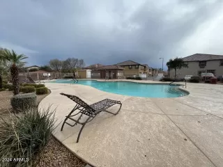 Photo #2: 6662294 Listing 