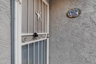 Photo #2: 6662313 Listing