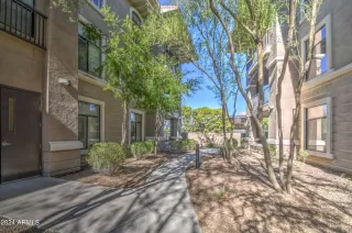 Photo #3: 6662370 Listing 