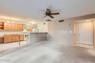 Photo #1: 6662403 Listing