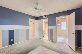 Photo #6: 6662403 Listing