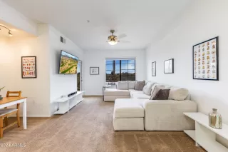 Photo #4: 6662511 Listing