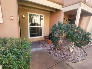 Photo #2: 6662529 Listing