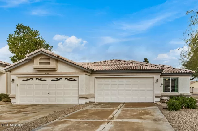 MLS: 6662581 Condo For Sale
