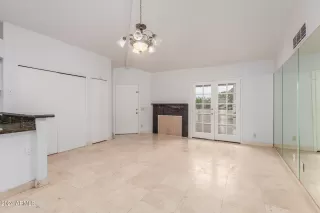 Photo #2: 6662584 Listing