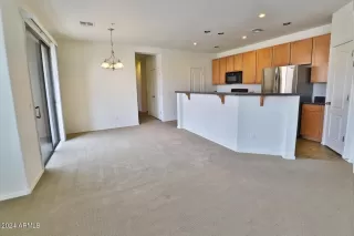 Photo #2: 6662692 Listing