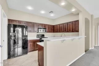 Photo #1: 6662720 Listing