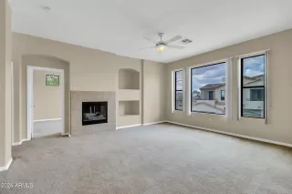 Photo #3: 6662720 Listing