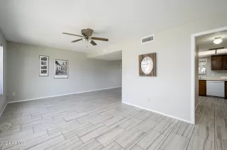 Photo #4: 6662722 Listing