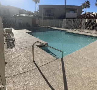 Photo #2: 6662724 Listing