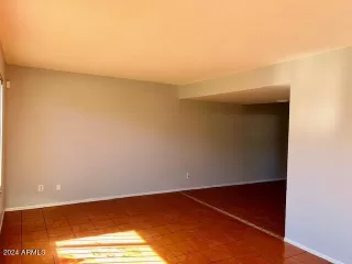 Photo #3: 6662794 Listing 