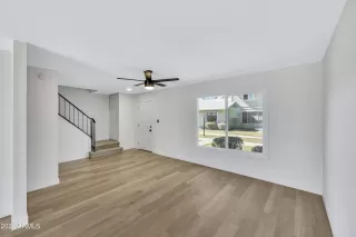 Photo #4: 6662854 Listing 