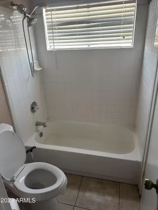 Photo #6: 6662995 Listing