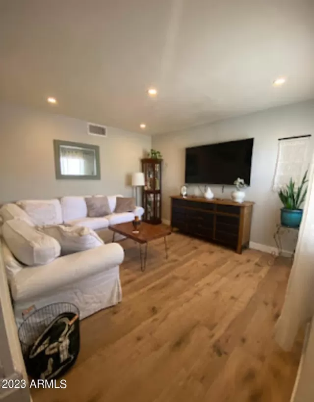 MLS: 6663121 Condo For Sale