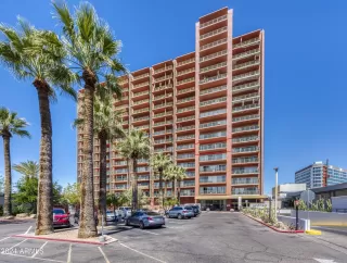 Photo #1: 6663402 Listing