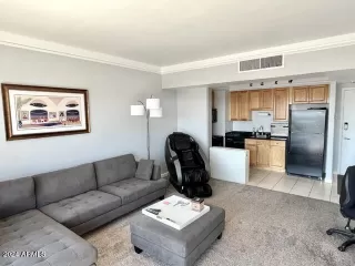 Photo #4: 6663402 Listing