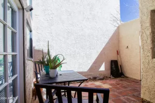 Photo #2: 6663623 Listing 