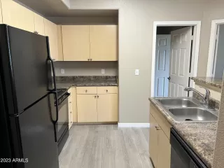 Photo #2: 6663636 Listing