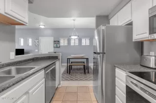 Photo #5: 6663665 Listing 