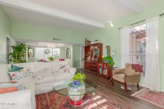 Photo #5: 6663724 Listing 